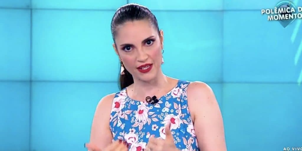 "Cobra", Chris Flores, apresentadora do SBT, se rebela, ao vivo, e desmascara famosa da Globo: "Arrogante"