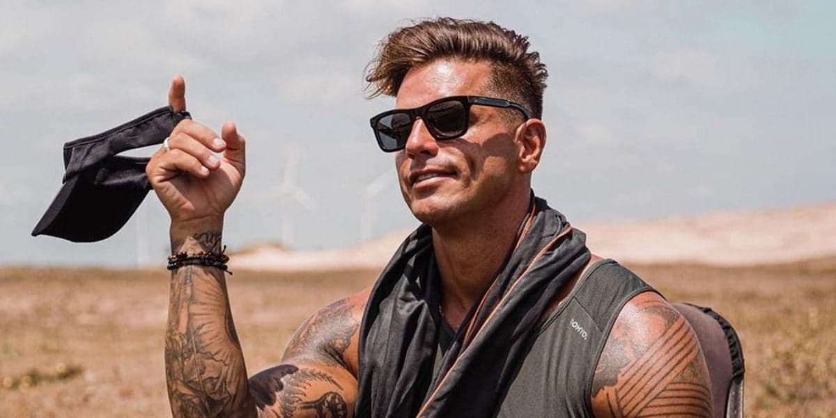 Fernando Fernandes é o novo apresentador de "No Limite" (Foto: Divulgação/TV Globo)