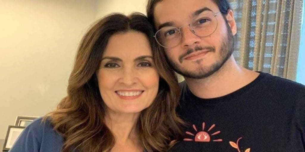 Túlio Gadelha expõe foto de Fátima Bernardes, confirma desfecho e conta ao público: “Porque hoje”
