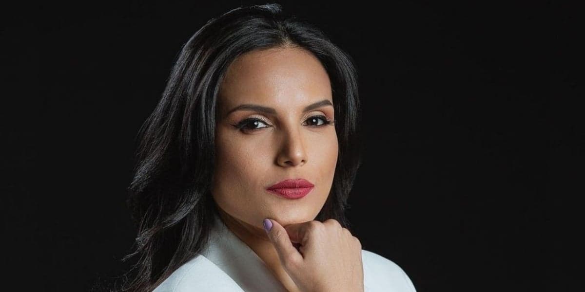 http://tvfoco.uai.com.br/wp-content/uploads/2015/05/Daniela-Mercury.jpg