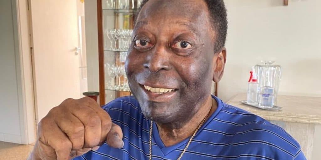 Família de Pelé é chamada em hospital e notícia é confirmada, após descoberta de câncer: "Após 10 dias internado"