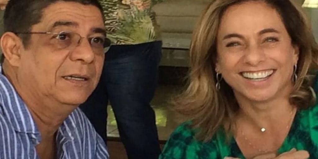 Cissa Guimarães agarra Zeca Pagodinho, expõe a intimidade e faz pedido inédito: "Parceiro"