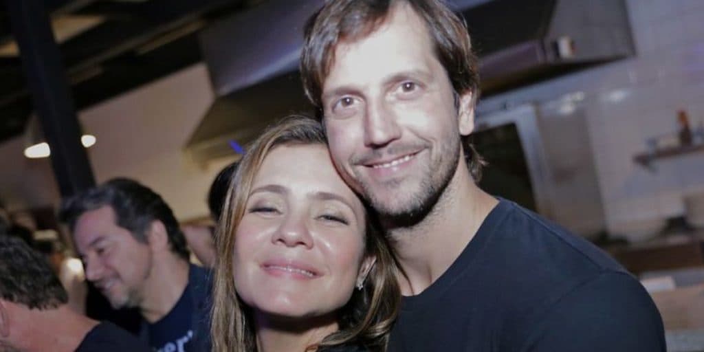 Adriana Esteves teve filho com Marco Ricca, antes de Vladmir e mantém relação de mãe e filha com enteada
