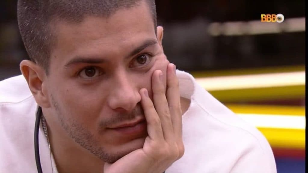 BBB22: #ForaArthur domina as redes sociais e assusta os fãs, que rapidamente reagem: "Invejosos"