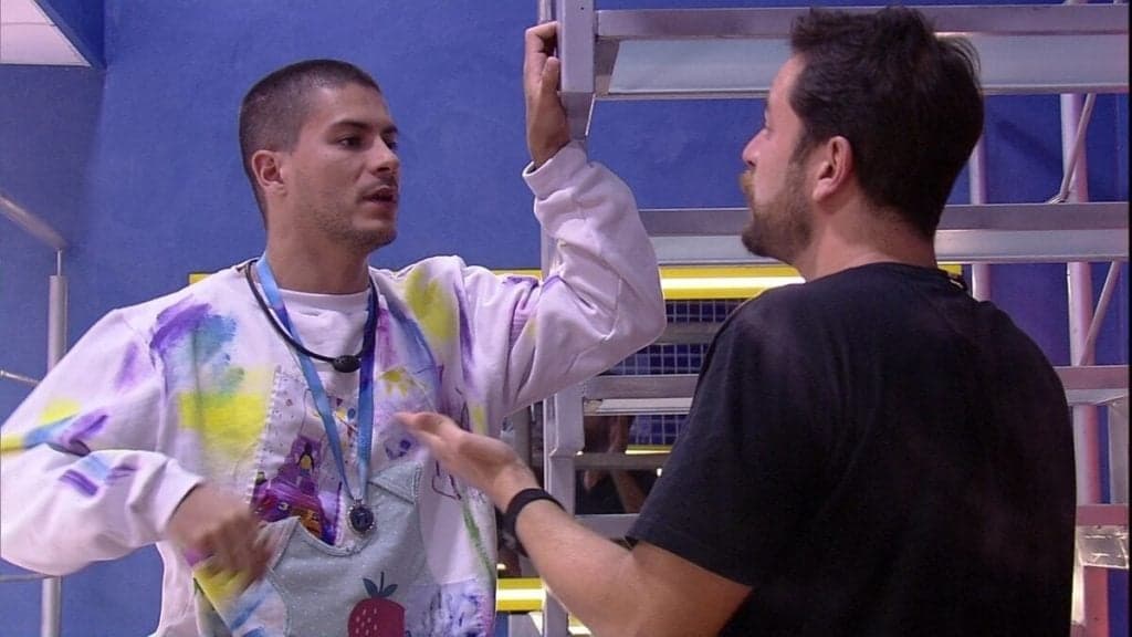BBB22: Gustavo faz sérias acusações e esculacha sister para Arthur Aguiar: "Ficaram bravas?"