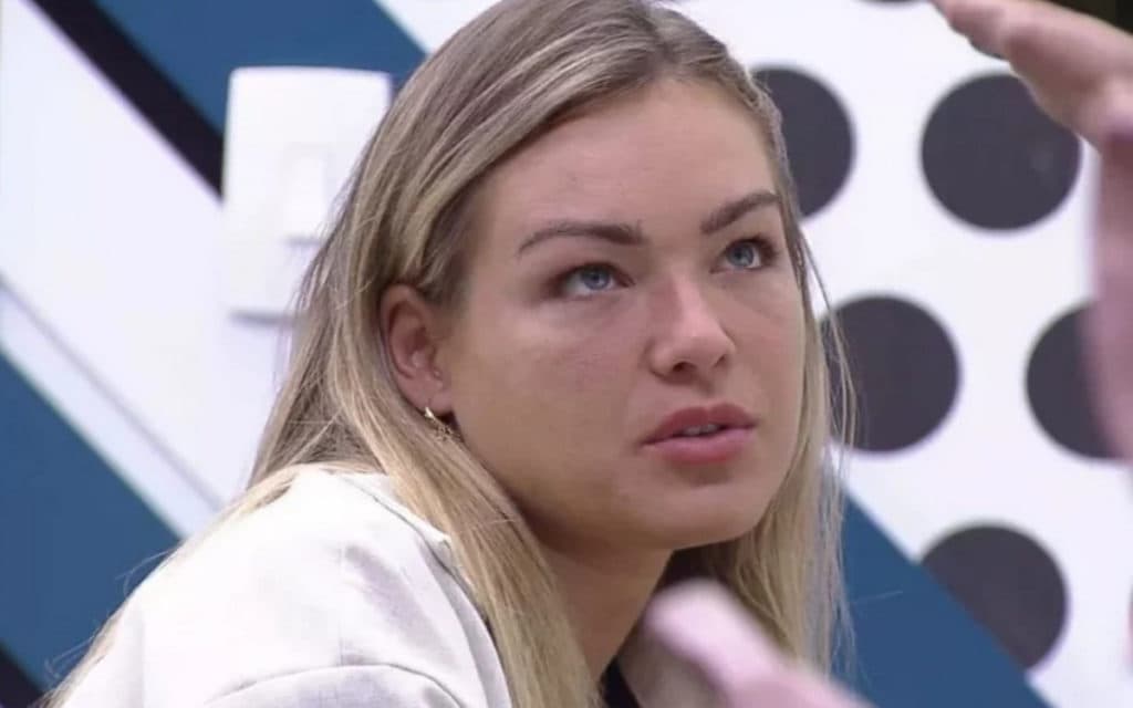 BBB22: Bárbara se sente traída e ameaça confrontar brothers sobre aliança