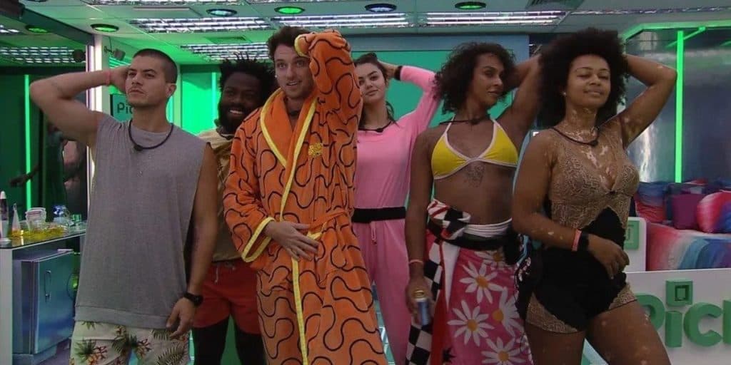 Duas famosas são arrancadas do Camarote do BBB, Globo corre por substituta e gera pavor: "Meu mundo caiu"