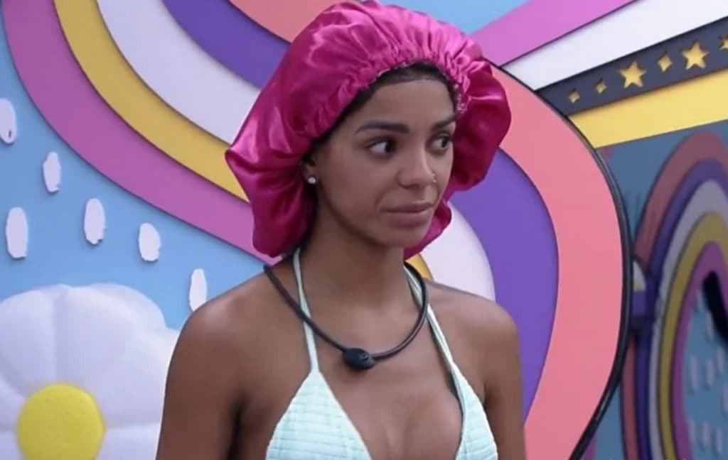 BBB22: Brunna 'sai do vaso' e fica revoltada com atitude de Gustavo: "Babaca"