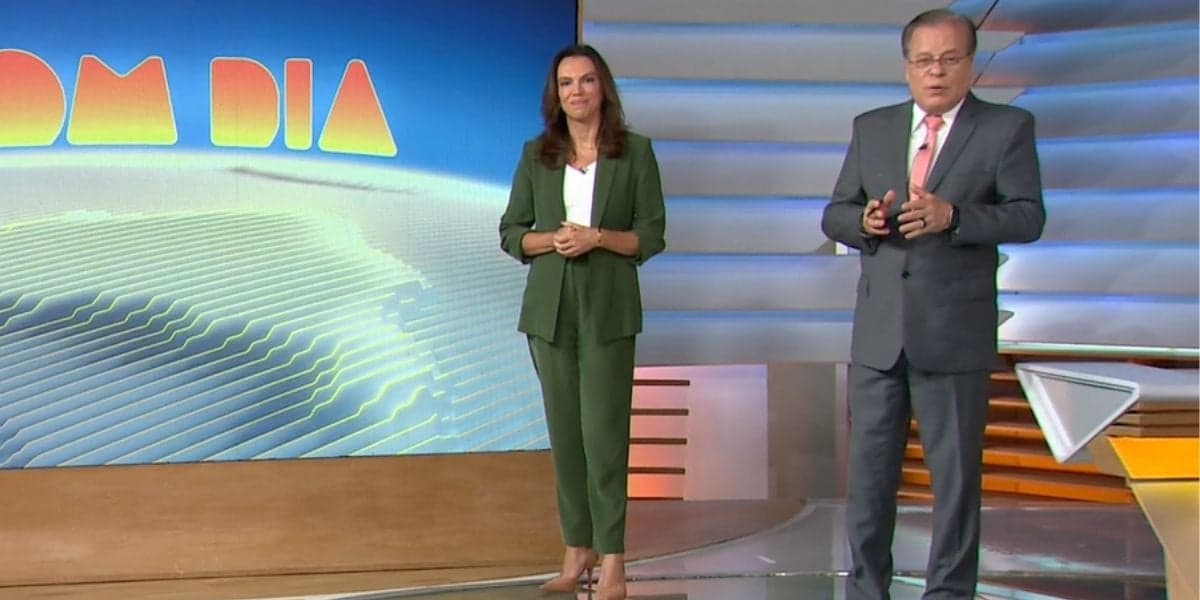 "Vim mostrar", Ana Paula Araújo, em meio a guerra, corta Chico Pinheiro e âncora revira os olhos: "Desculpe" "Vim mostrar", Ana Paula Araújo, em meio a guerra, corta Chico Pinheiro e âncora revira os olhos: "Desculpe"