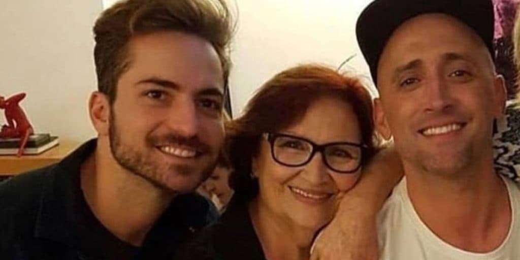 Mãe de Paulo Gustavo desmorona ao contar o que viúvo do filho fez com ela após morte do ator: "Cada dia pior"