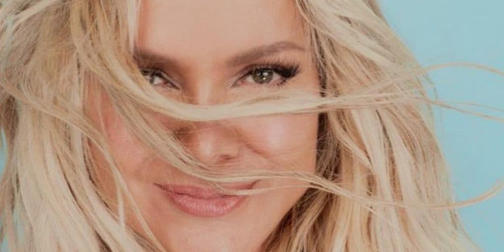 Eliana expõe gravidez, confirma afastamento do SBT e desmorona em desabafo: “Salvar uma vida”