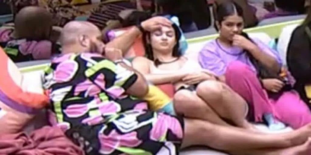 BBB22: Alerta! Eslovênia passa mal com sintomas de Covid-19; saiba mais