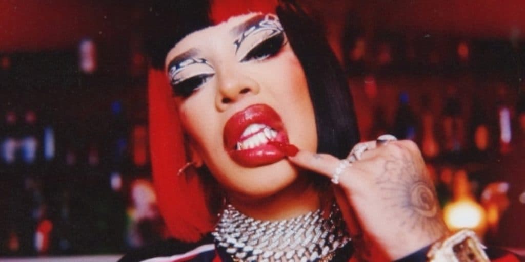 Gloria Groove: Lançou! Escute o álbum Lady Leste e veja o clipe de "Vermelho"