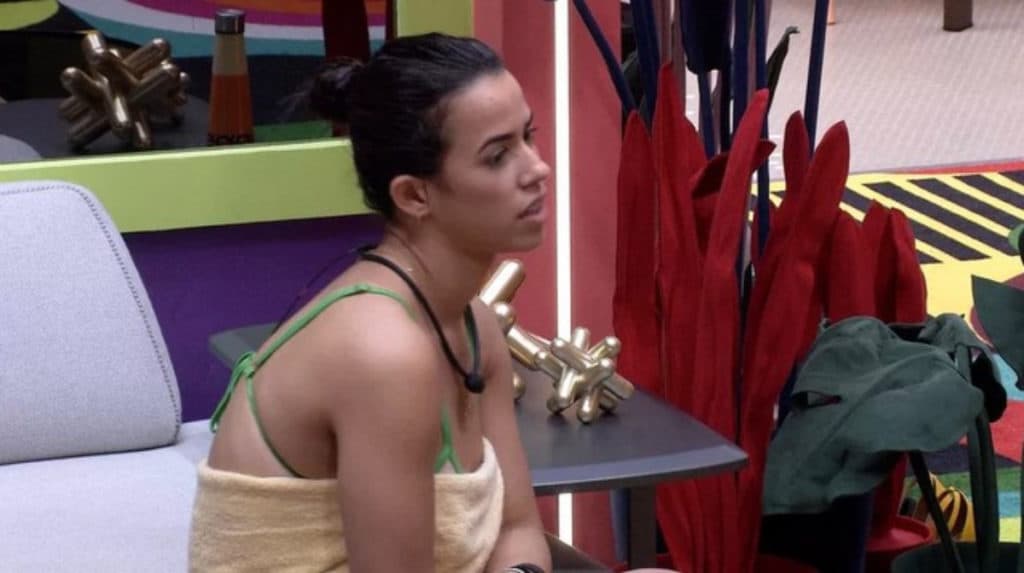 BBB22: Com medo de ser 'alvo', Larissa se assusta ao ver Queridômetro: "As coisas estão piorando para mim"