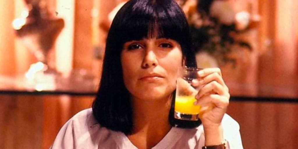 Com fracasso e fogo nos olhos, Globo decreta fim de O Clone e reprisará novela dos anos 80
