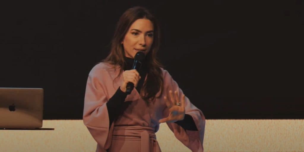Família de Silvio Santos se reúne em igreja, Patricia Abravanel se emociona ao expor o pai e confirma: “Um milagre”