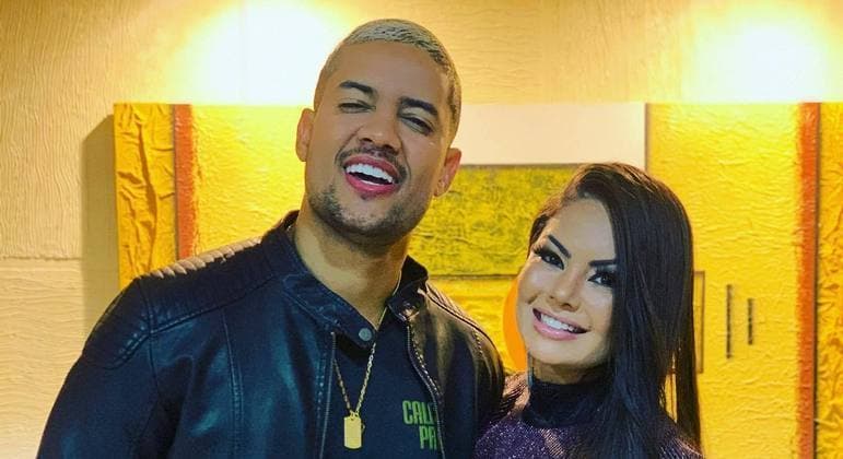 Paulinha Abelha, vocalista do Calcinha Petra, é internada às pressas na UTI e assessoria confirma pior notícia: "Orações"