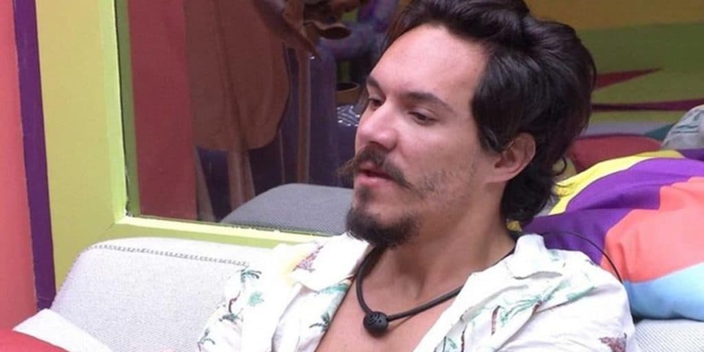 BBB22: Eliezer esfrega membro em Viny, deixa brother 'animado' e provoca ciúmes em Natália