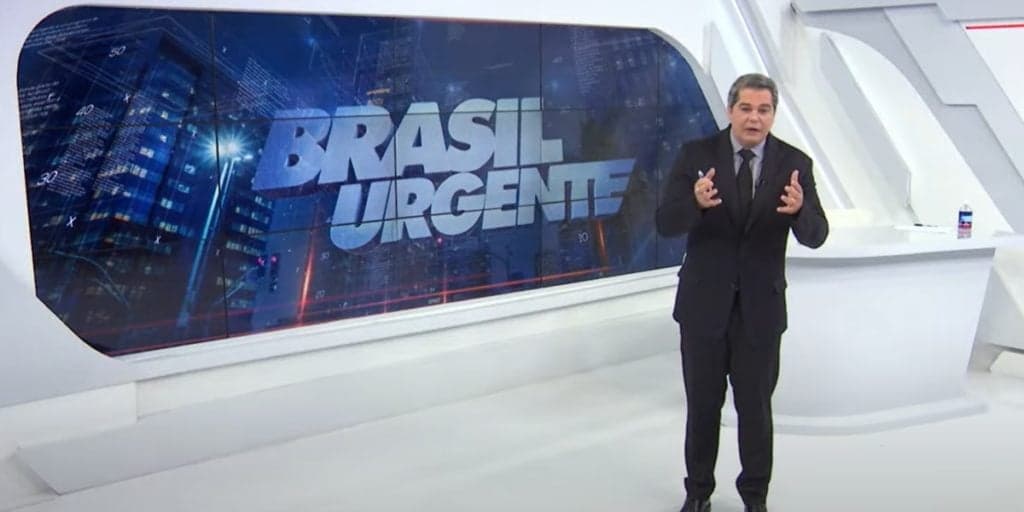 Filho de Datena invade programa do pai às pressas, arrebenta com notícia e acaba com a raça da Globo