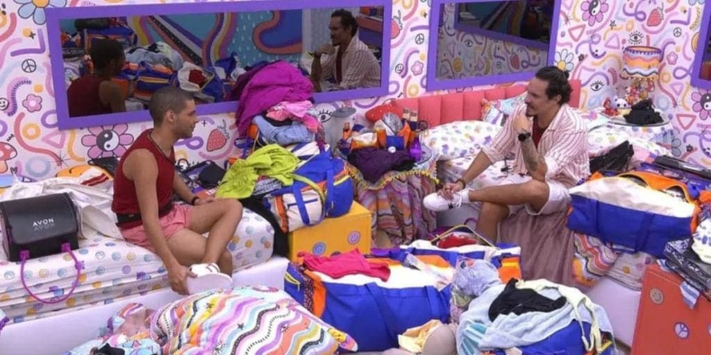 BBB22: Vyni olha para parte íntima de Eliezer e acerta qual é o tamanho do brother: "Viu meu p*ru"