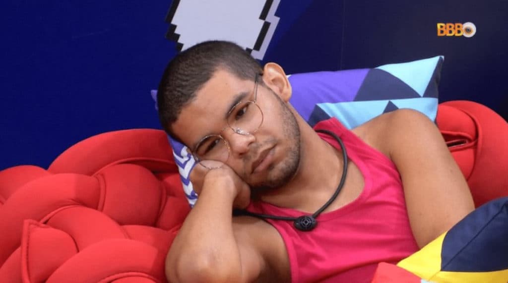 BBB22: Vyni faz pedido para Eliezer: "Se ganhar o anjo, por favor, não me imunize"
