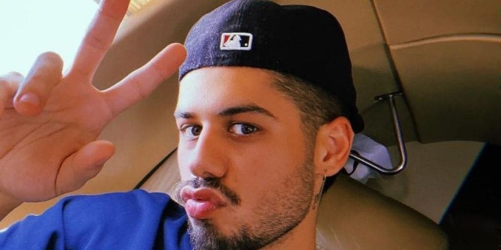 "Aparece o pa@ dele", filho de Leonardo, Zé Felipe, tem vídeo exposto: "Não tinha raspado os cabelos do saco"