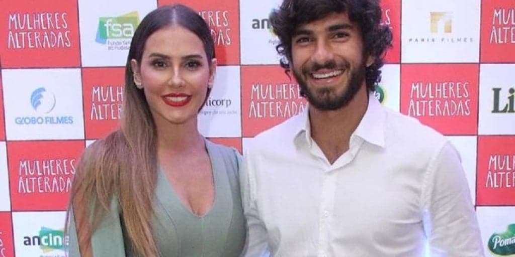 Deborah Secco expõe desfecho com Hugo Moura, após anos de casada e textão é divulgado: "Obrigado"