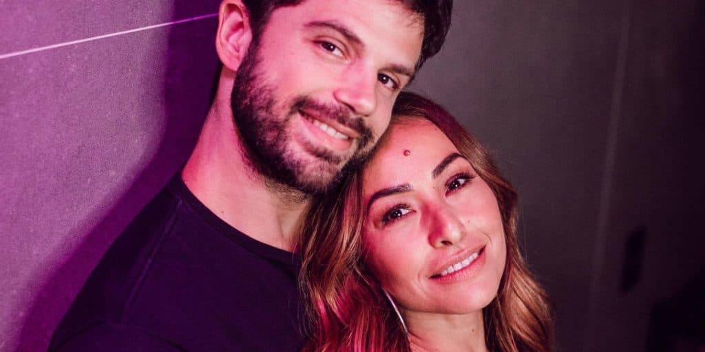"Na UTI", Sabrina Sato faz relato devastador sobre marido e confirma: "Não sei mais o que a gente faz"