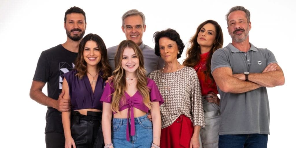 Diretor do SBT causa alvoroço ao falar sobre embate entre Poliana Moça e Pantanal: 'Melhor obra'