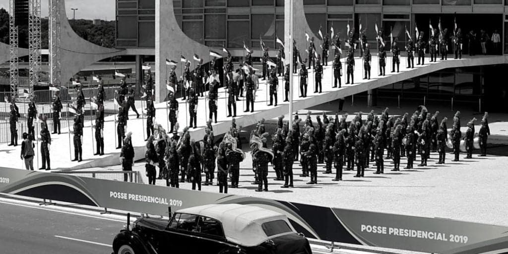 Após morte, ex Presidente do Brasil tem casamento rompido, carta deixada as pressas e filho levado