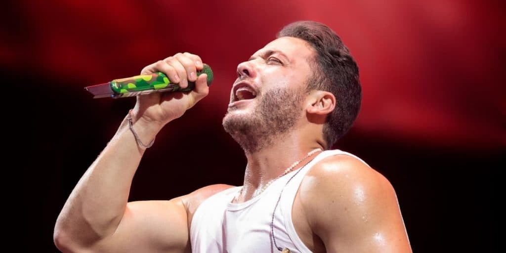 "Botar", Wesley Safadão vê vídeos pornográficos expostos em conta e confirma o que aconteceu: "Dá nisso"