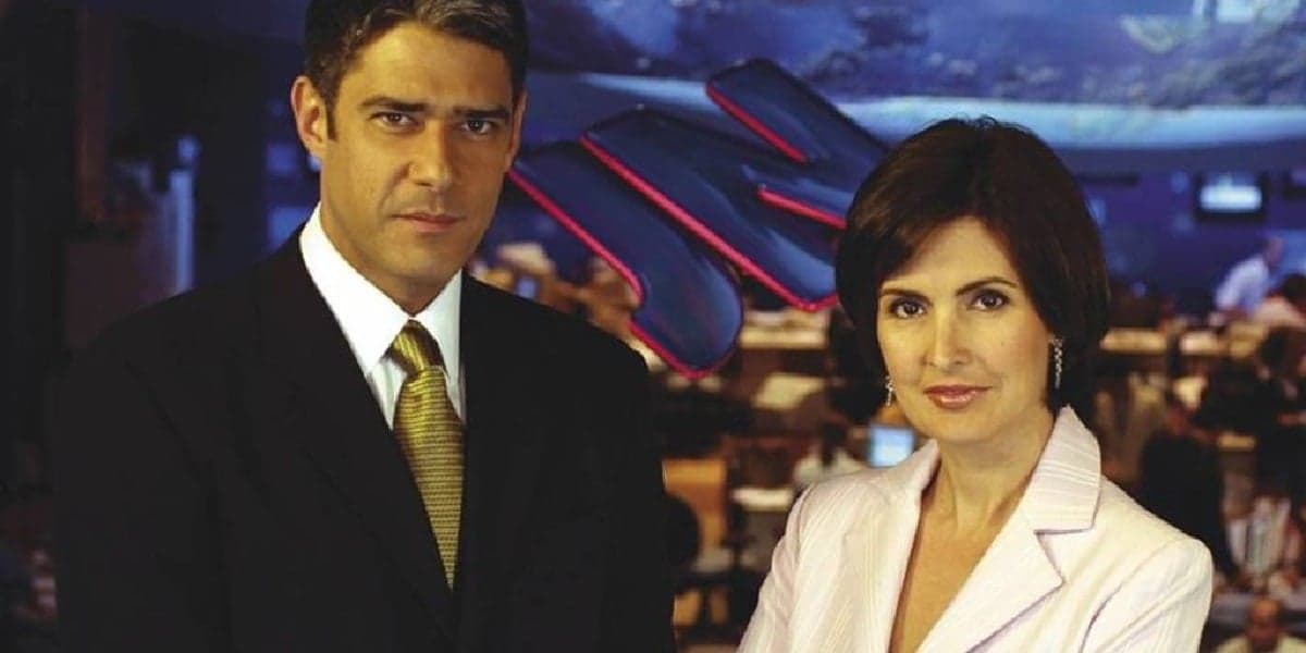 Fátima Bernardes ao lado de William Bonner no dia 11 de setembro de 2001 (Foto: Divulgação)
