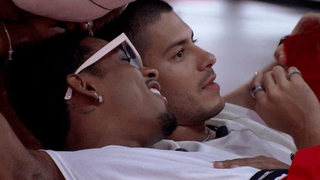 BBB22: Após treta, Laís causa arrependimento forte em Arthur Aguiar e brother desaba: "É algo irreal"