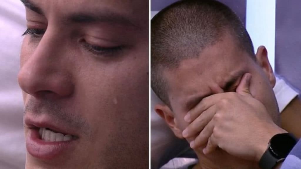 BBB22: Arthur tem crise de choro após humilhação ao vivo e ataca doces: "Massacrado"