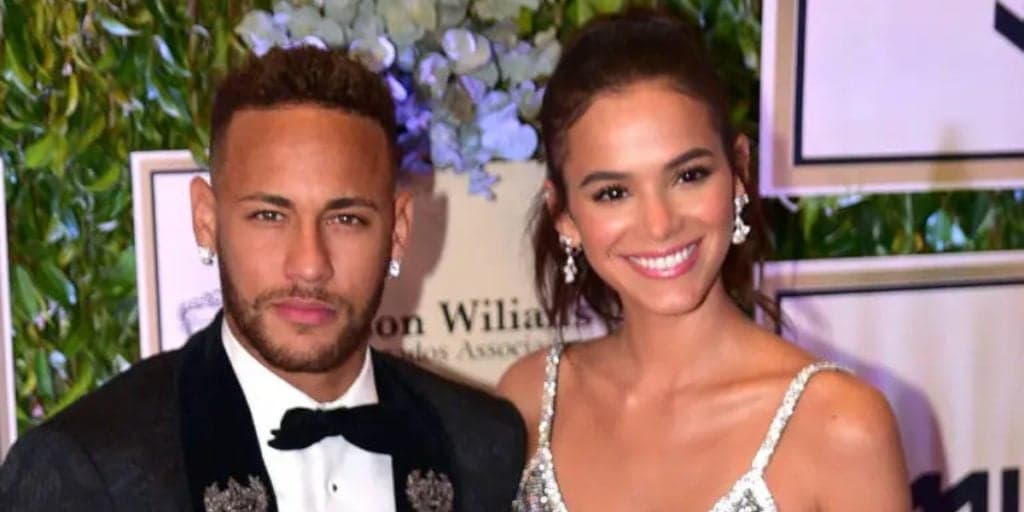 Bruna Marquezine e Neymar (Foto: Reprodução) Bruna Marquezine e Neymar (Foto: Reprodução)