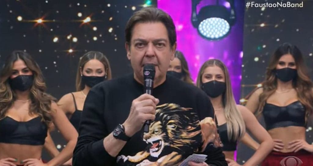 Faustão é o apresentador mais bem pago do país e mora em luxuosa cobertura triplex de R$ 35 milhões