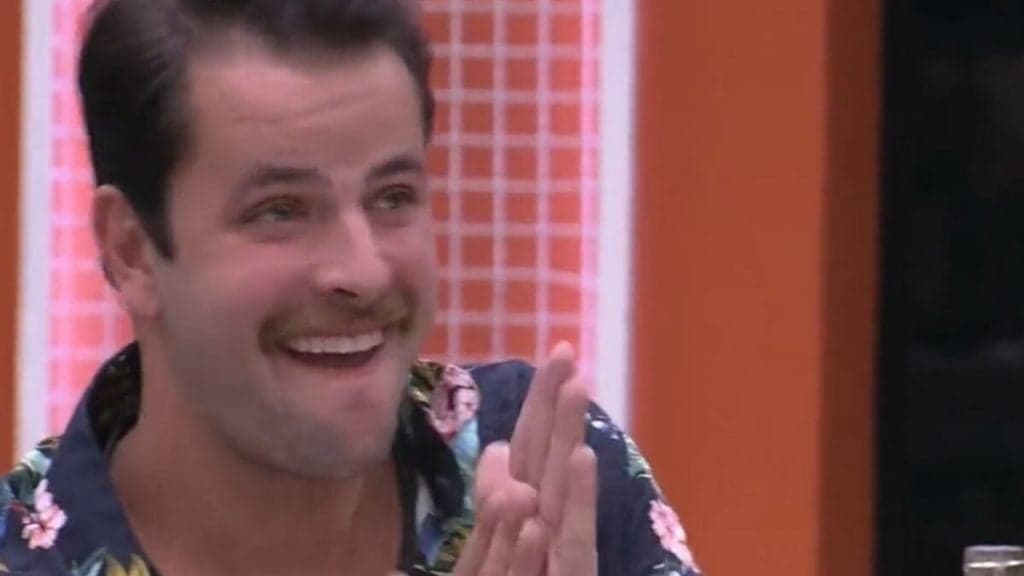 BBB22: Gustavo se anima, promete ganhar Anjo e afirma que vai movimentar a casa: "Icônico"