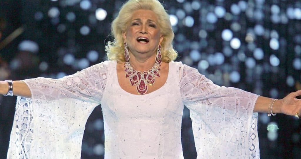 Hebe Camargo chegou ao ponto de quase arrancar o SBT do ar: “Malandros, patifes, corja de safados”