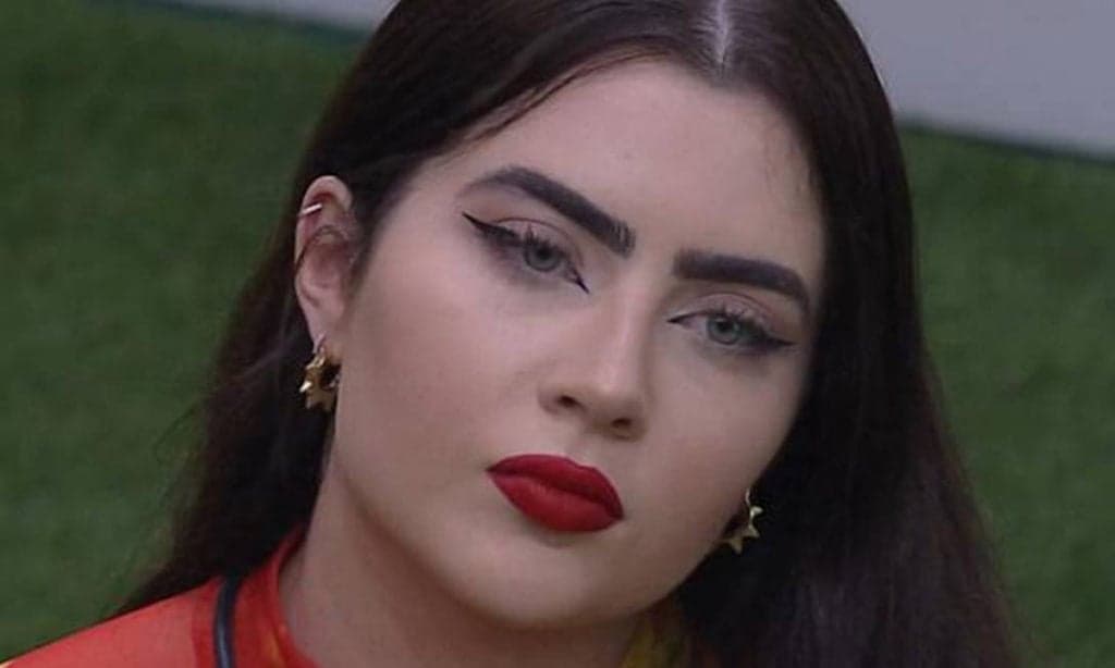 BBB22: Jade Picon se arrepende de perseguir Arthur no reality: "Vendo de fora"