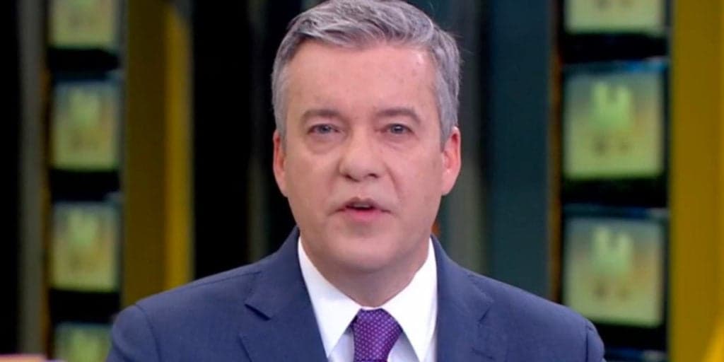 Roberto Kovalick deixa sigilo de lado, surge agarrado em grande amor e ganha apoio: "Lindos"
