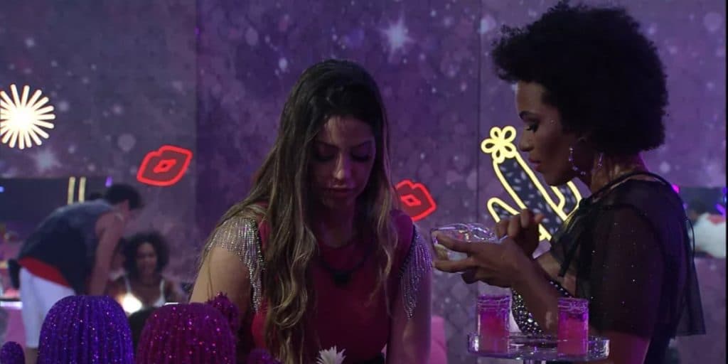 BBB22: Natália diz que foi traída por Linn e Laís revela beijo da cantora em Eliezer: "Eu vi"