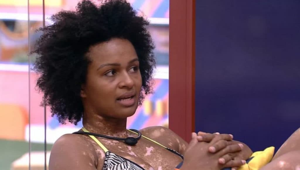 BBB22: Natália revela que depois de beijar Eliezer, tem se sentido 'irritada': "Pode ser carga"