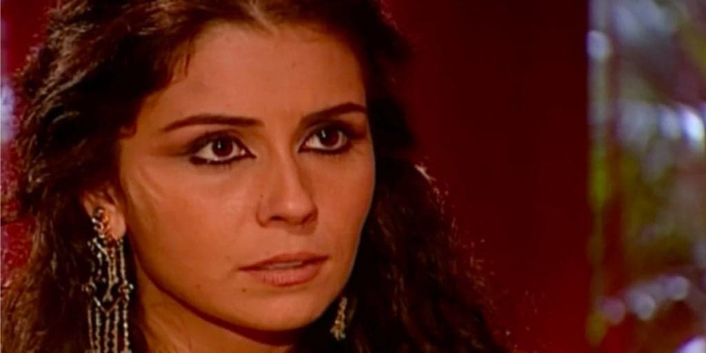 O Clone fracassa, Globo faz reunião às pressas, decreta o fim e escala novela bomba pro horário: "Fenômeno"