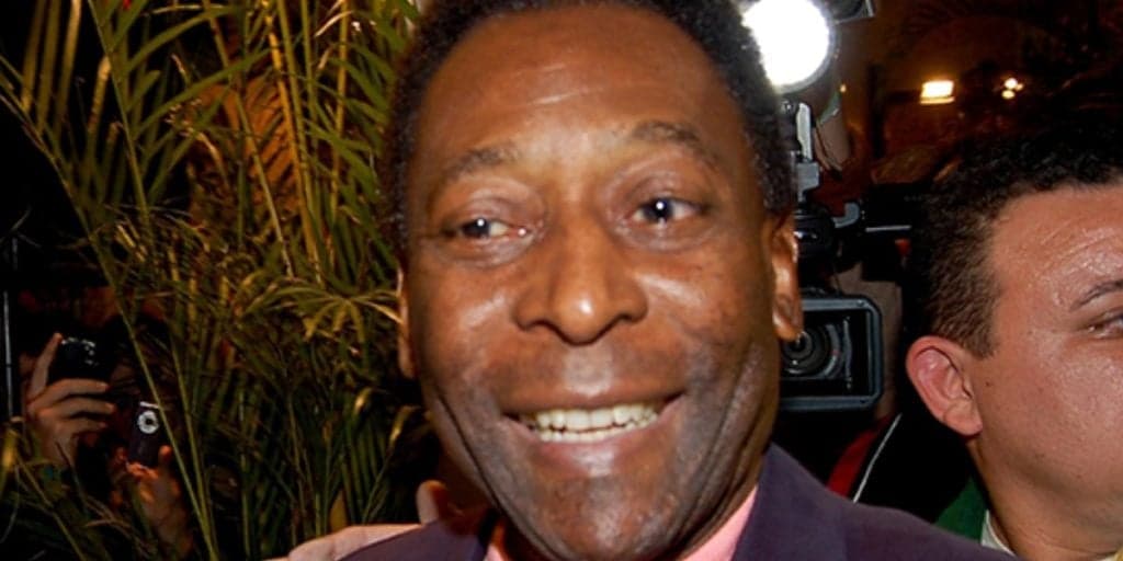 "Estamos cansadas'', filhas de Pelé falam sobre o estado de saúde do pai e desabafam: "Está velhinho''