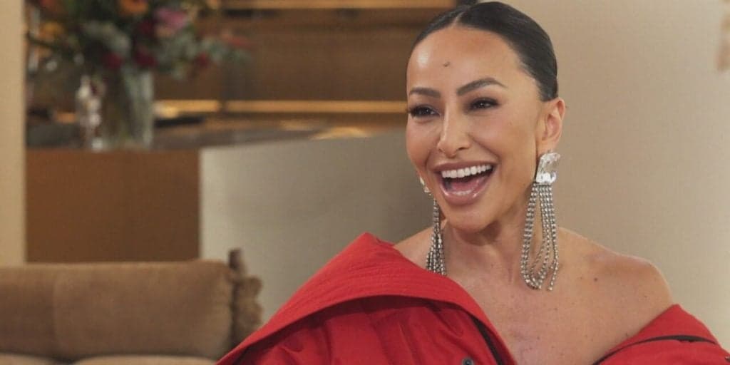 Sabrina Sato, após sair da Record, vai pro domingo da Globo, confirma tudo e anuncia: "Chegando''