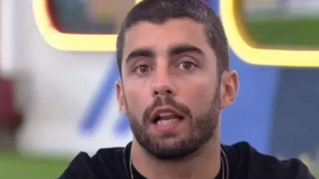BBB22: Cintia Dicker, esposa de Pedro Scooby, rebate comentários sobre uso de maconha: "Ia para outro lugar"