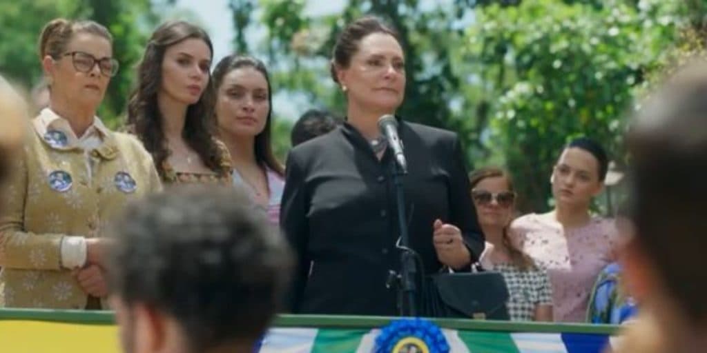 Atriz da Globo descobre câncer, faz de tudo para ninguém saber e esconde até de autor: "Não perder o papel"