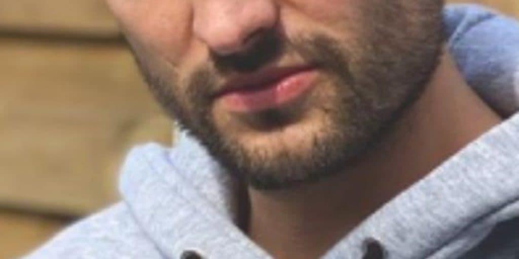 Luto! Famoso cantor morre aos 33 anos, com tumor no cérebro e anuncio devasta o Brasil