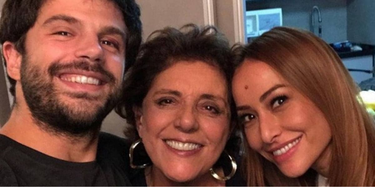 http://tvfoco.uai.com.br/wp-content/uploads/2015/05/Daniela-Mercury.jpg http://tvfoco.uai.com.br/wp-content/uploads/2015/05/Daniela-Mercury.jpg