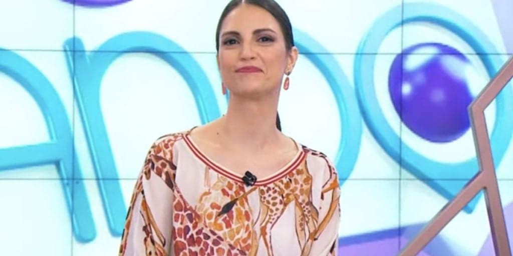 Chris Flores vê novo apresentador no Fofocalizando e confessa podres nos bastidores ao vivo: "Proibidão"